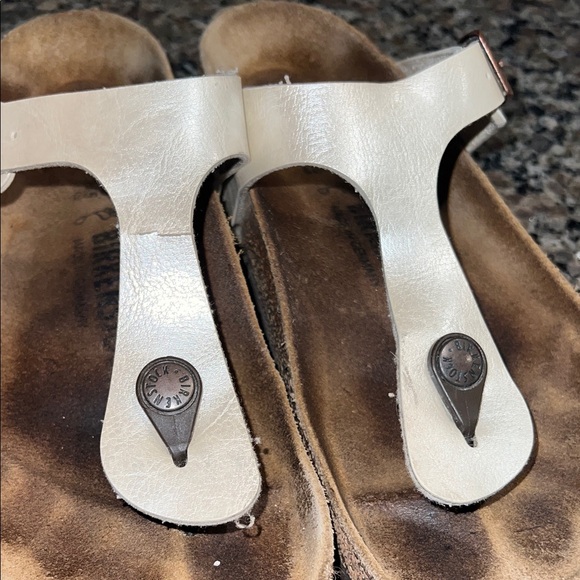 Birkenstock Cream Leather T-Strap Sandals - Picture 5 of 5